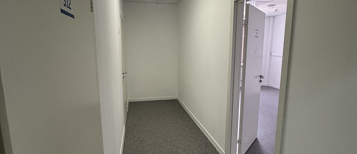 Строение 33, этаж 3, офис 243,7 м2