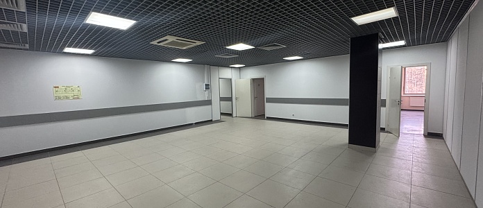 Строение 33, этаж 3, офис 243,7 м2