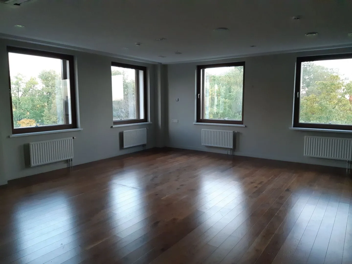 Строение 1, этаж 5, офис 1025,9 м2