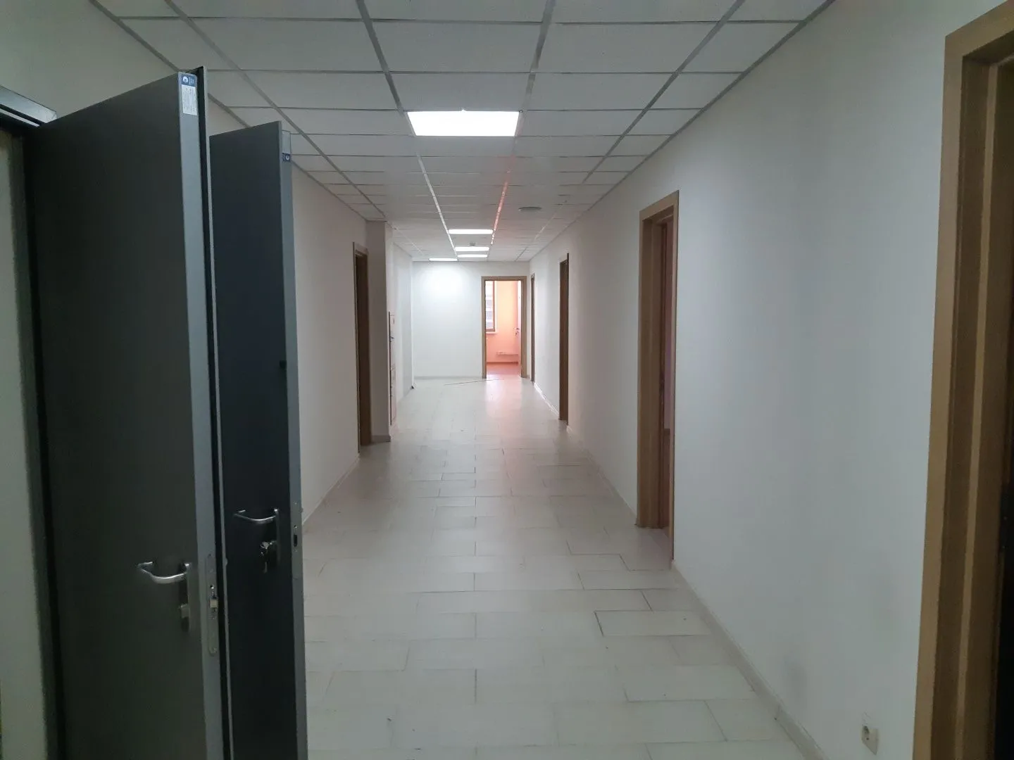 Строение 1, этаж 5, офис 1025,9 м2