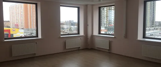 Помещение 1025,9 м2