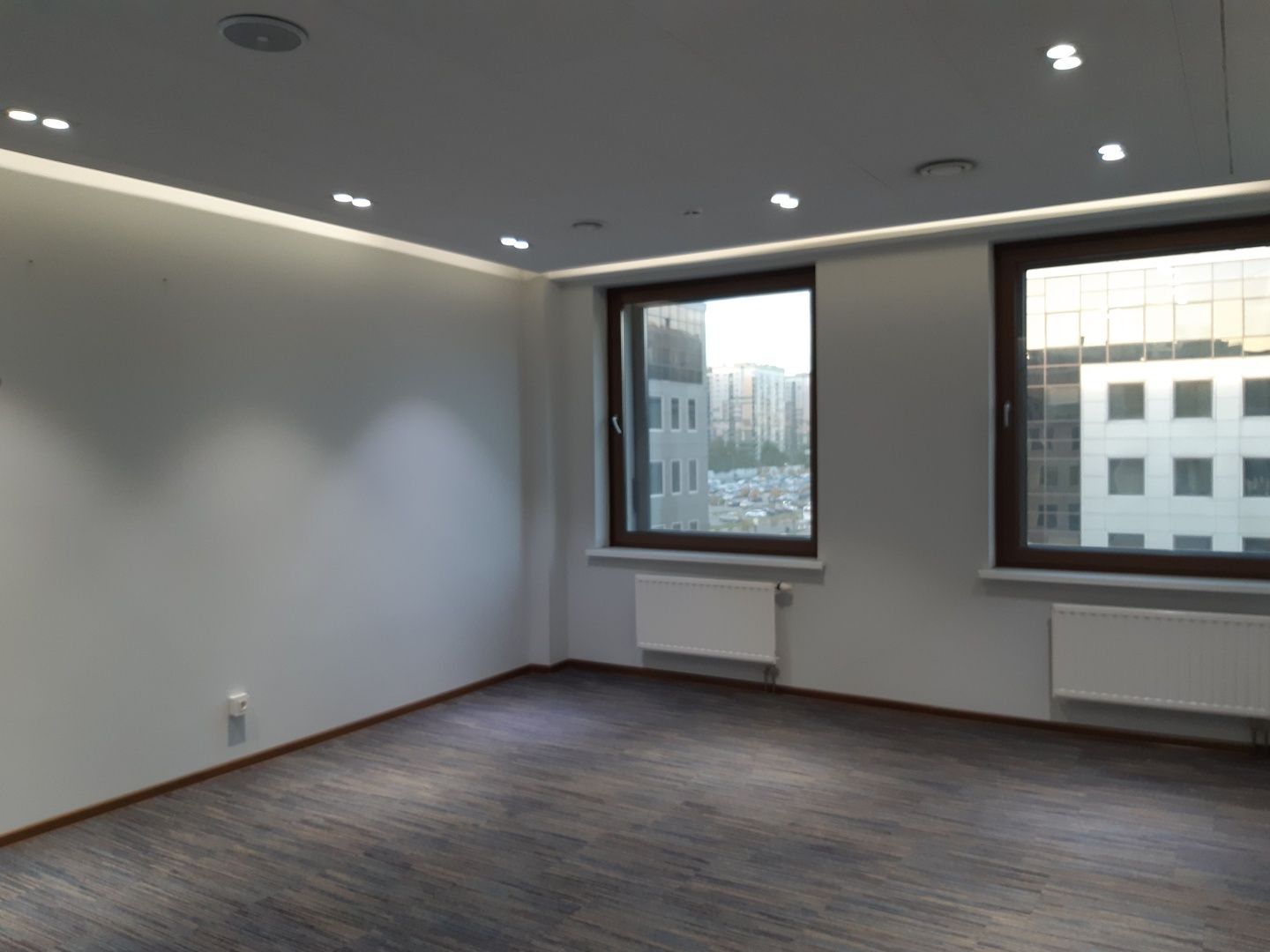 Строение 1, этаж 5, офис 1025,9 м2