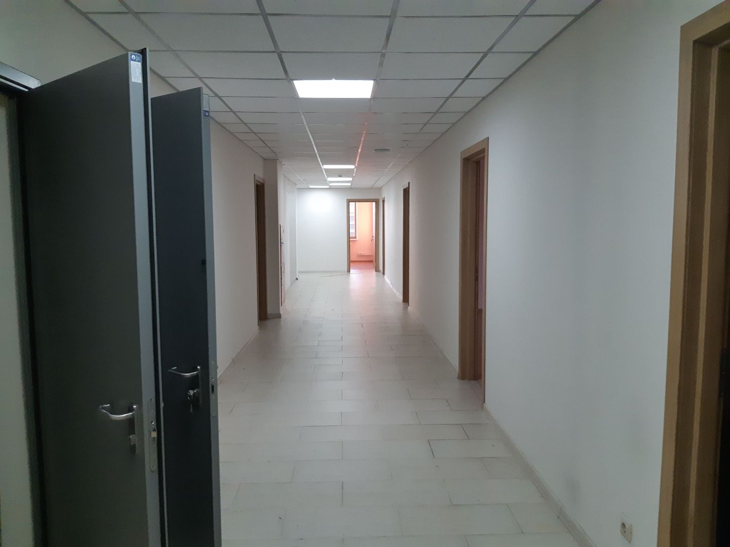 Строение 1, этаж 5, офис 1025,9 м2